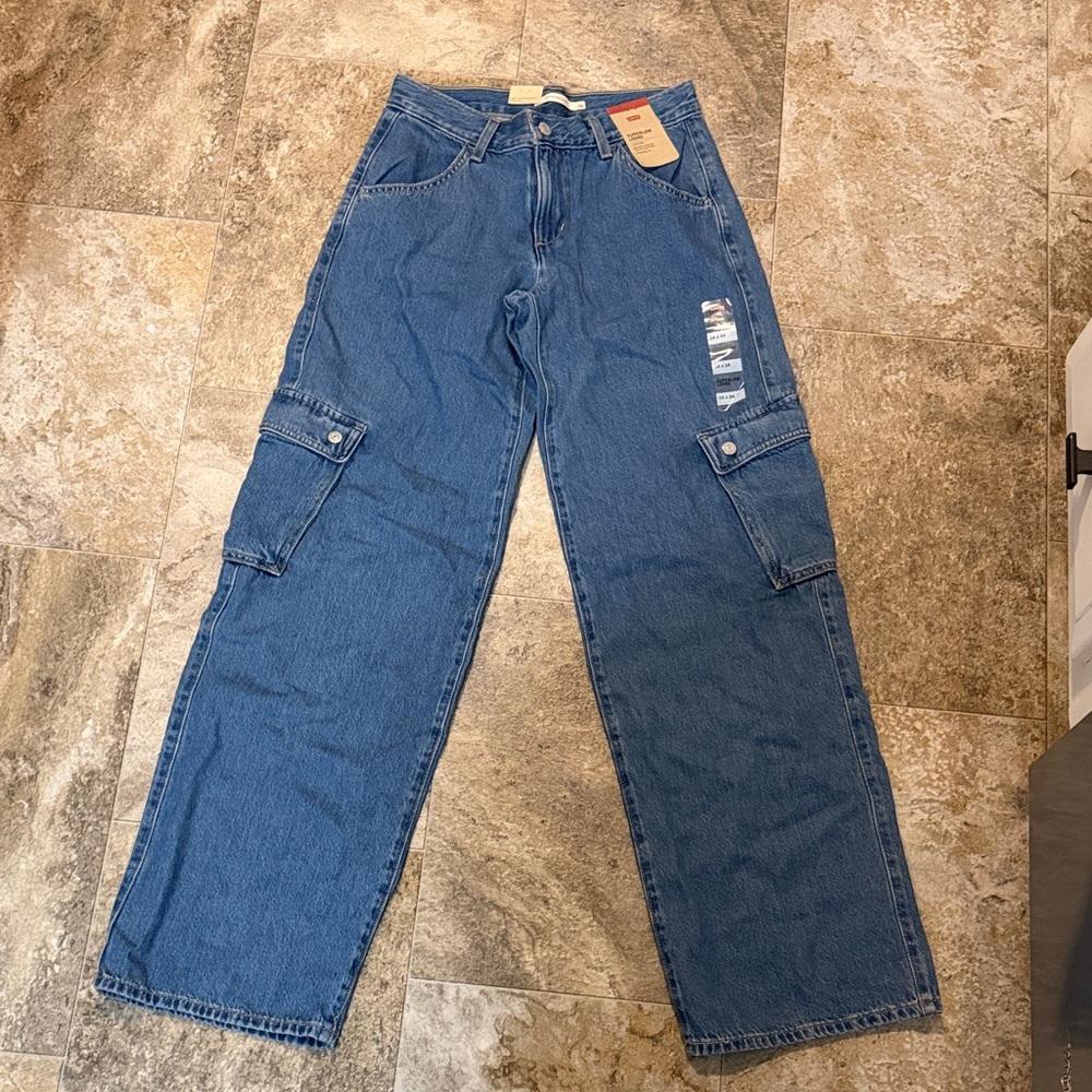 NWT Levi’s Superlow Loose Blue Cargo Jeans | Sz 26x34